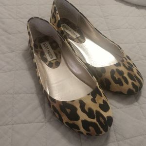 Steven Madden leopard flats